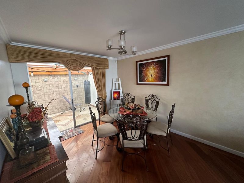 Quito, Quito - Photo 2