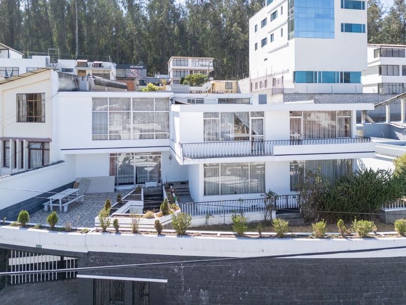 Quito, Quito - Photo 2