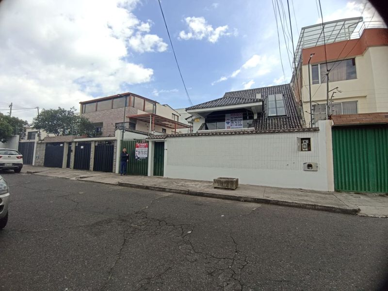 Quito, Quito - Photo 2