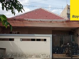 4 Bedroom House for sale in Dukuhpakis, Surabaya, Dukuhpakis