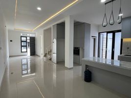 3 Bedroom Villa for sale in Medistra Hospital, Mampang Prapatan, Kebayoran Baru