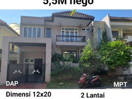 4 Bedroom House for sale in Dukuhpakis, Surabaya, Dukuhpakis