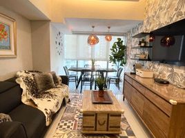 2 Bedroom Apartment for sale at Uptown Parksuites, Makati City