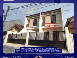 4 Habitación Villa en venta en Rungkut, East Jawa, Rungkut