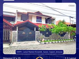 6 Habitación Casa en venta en Tenggilis Mejoyo, East Jawa, Tenggilis Mejoyo, Surabaya, East Jawa
