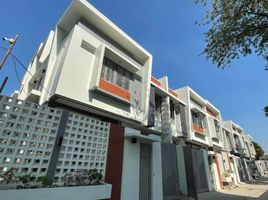 3 Bedroom Townhouse for sale in Roosevelt LRT-1, Quezon City, Quezon City