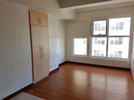  Apartment for sale in Gil Puyat LRT-1, Pasay City, Makati City