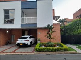 3 Habitación Villa en venta en Cali, Valle Del Cauca, Cali