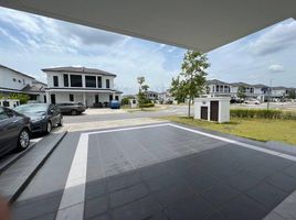 4 Bedroom House for sale in Seremban, Negeri Sembilan, Labu, Seremban