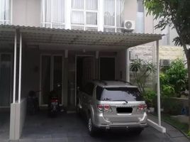 4 Bedroom Villa for sale in Lakarsantri, East Jawa, Lakarsantri, Surabaya, East Jawa, Indonesia