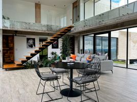 3 Habitación Casa en alquiler en Colombia, Envigado, Antioquia, Colombia