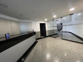 28,201 Sqft Office for sale in Basilica of the National Vow, Quito, Quito, Quito