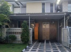 4 Bedroom House for sale in Kenjeran, Surabaya, Kenjeran