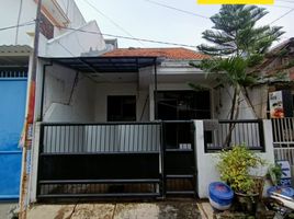 4 Bedroom House for sale in Sawahan, Surabaya, Sawahan