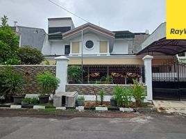 4 Bedroom House for sale in Wonocolo, Surabaya, Wonocolo