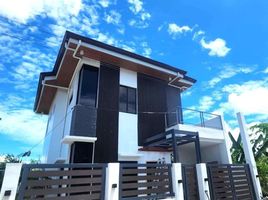 4 Bedroom House for sale in Cebu, Central Visayas, Lapu-Lapu City, Cebu