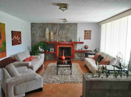 6 Bedroom House for sale in Bicentenario Park, Quito, Quito, Quito