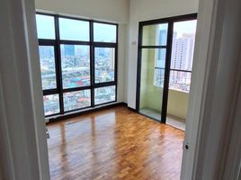 2 Bedroom Condo for sale in Manila International Airport LRT-1, Pasay City, Makati City