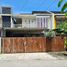 3 Bedroom House for sale in Kebomas, East Jawa, Kebomas
