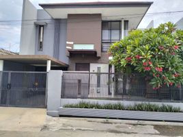 5 Bedroom Villa for sale in Mulyorejo, Surabaya, Mulyorejo