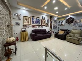 7 Bedroom House for sale in Manta, Manabi, Manta, Manta