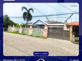 6 Bedroom Villa for sale in Kenjeran, Surabaya, Kenjeran