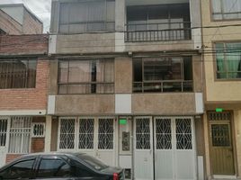8 Bedroom House for sale in Bogota, Cundinamarca, Bogota