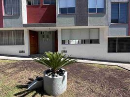3 Bedroom House for sale in Conocoto, Pichincha, Conocoto