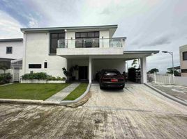 4 Bedroom House for sale in Clark Development Corporation, Angeles City, Angeles City