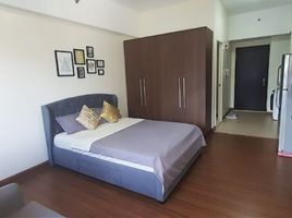 1 Bedroom Condo for rent at Shang Salcedo Place, Makati City, Southern District