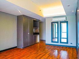  Apartment for sale in Uptown Mall - Uptown Bonifacio, Makati City, Makati City