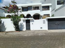 4 Bedroom House for sale in Bicentenario Park, Quito, Quito, Quito