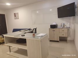 28 m² Office for rent in Manta, Manabi, Manta, Manta