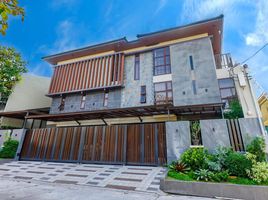 6 Bedroom House for sale in Paranaque City, Southern District, Paranaque City