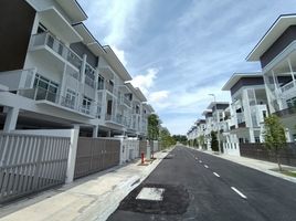 5 Habitación Casa en venta en Ampang, Ulu Langat, Ampang