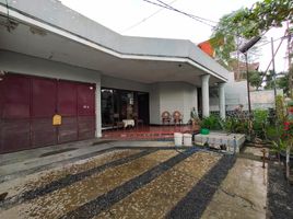 4 Bedroom House for sale in Wonokromo, Surabaya, Wonokromo