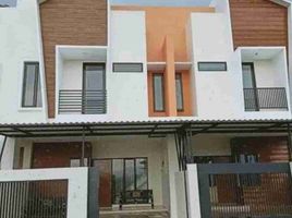 8 Kamar Vila for sale in Dau, Malang Regency, Dau