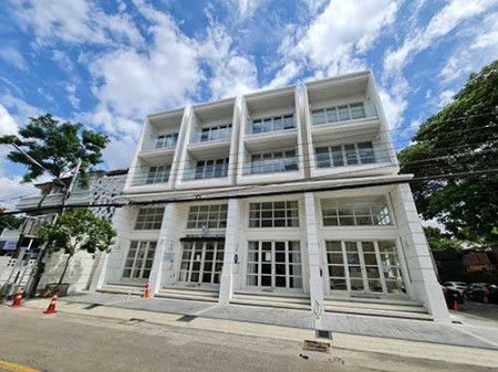3 Bedroom Townhouse For Rent In Suthep, Chiang Mai