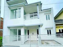 4 Kamar Rumah for sale in Klojen, Malang Regency, Klojen