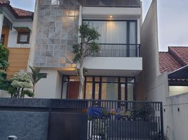 3 Kamar Vila for sale in Lakarsantri, East Jawa, Lakarsantri, Surabaya, East Jawa, Indonesia