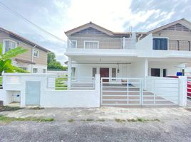 4 Bedroom House for sale in Labu, Sepang, Labu