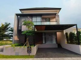 5 Bedroom House for sale in Surabaya, East Jawa, Lakarsantri, Surabaya