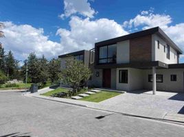 3 Bedroom House for sale in Tumbaco, Pichincha, Tumbaco