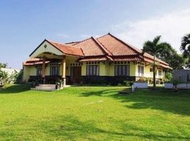 10 Bedroom Villa for sale in Ciampea, Bogor, Ciampea