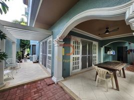 5 Bedroom House for sale in Paranaque City, Southern District, Paranaque City