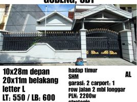 8 Kamar Vila for sale in Gubeng, Surabaya, Gubeng