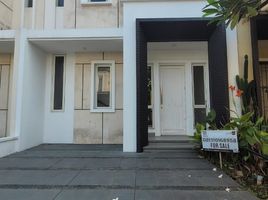 3 Bedroom Villa for sale in Cipondoh, Tangerang, Cipondoh