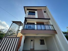 5 Habitación Adosado en venta en Central Luzon, San Jose del Monte City, Bulacan, Central Luzon