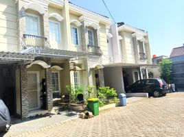 3 Bedroom Villa for sale in Ciputat, Tangerang, Ciputat