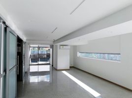 60 m² Office for rent in Centro Comercial Unicentro Medellin, Medellín, Medellín